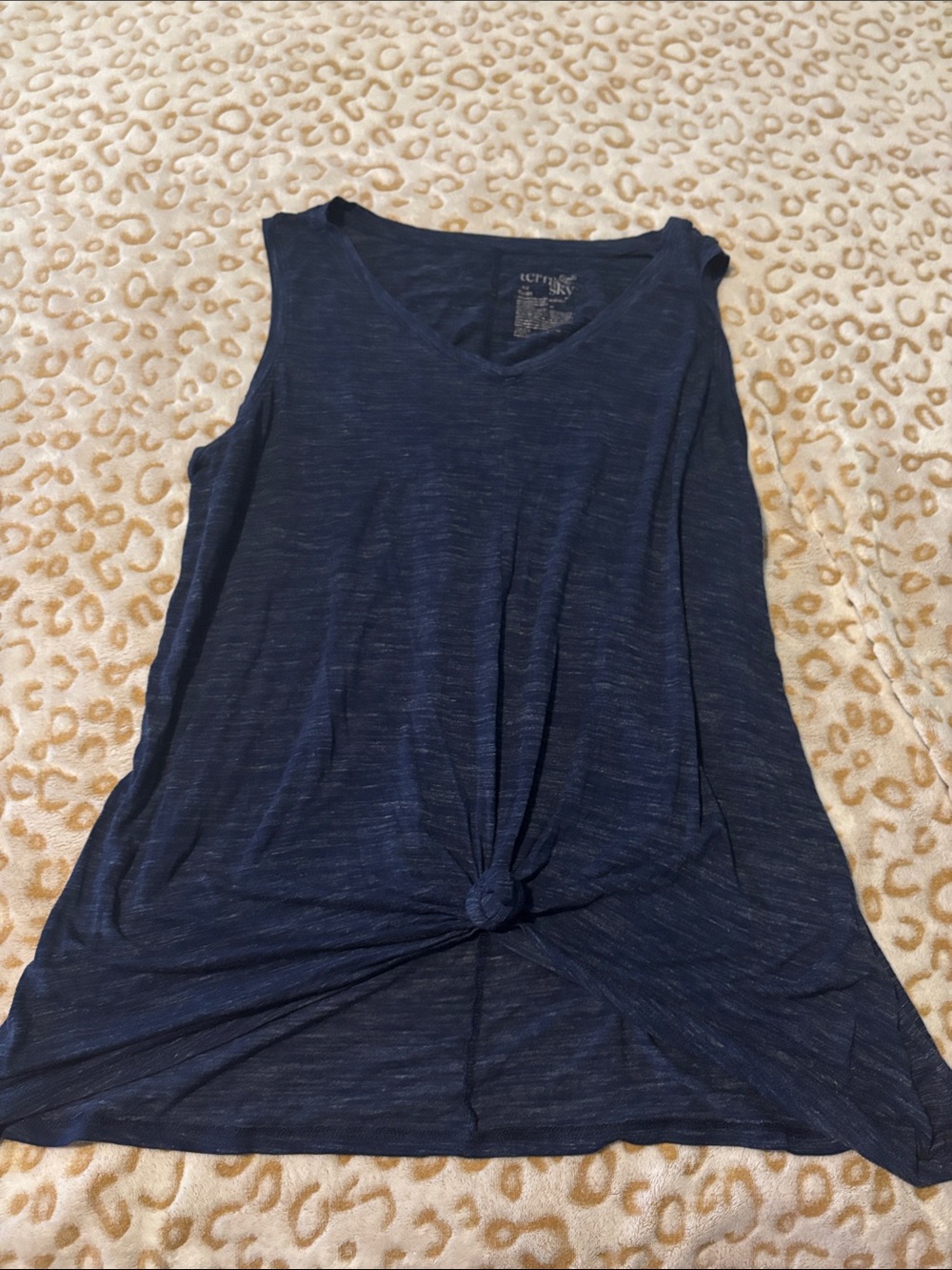 Terra & Sky Navy V-Neck Knot Front Tank Top